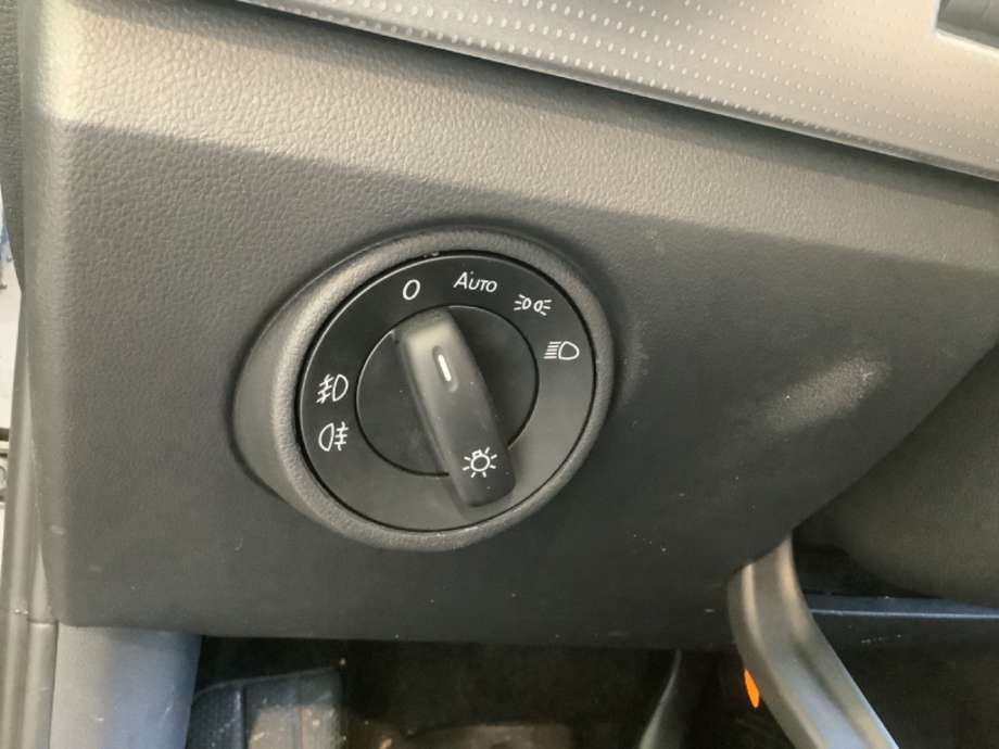 Bryter lys til Škoda Citigo-e, 2019-->>  (SKODA|)