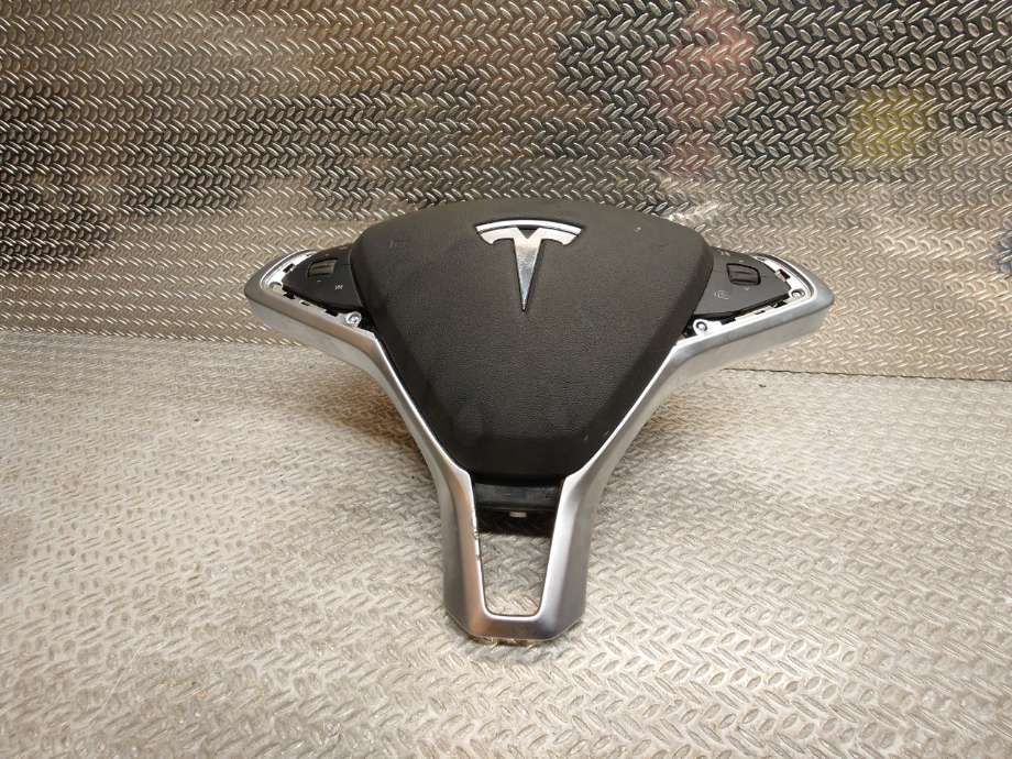 Airbag rattpute til Tesla Model S 2013-2016 (Fase 1)  (TESLA|102250600E|)