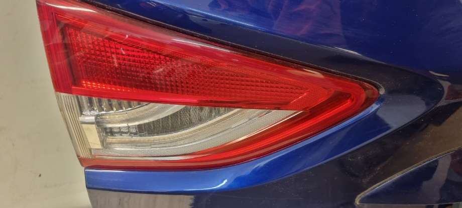Baklykt venstre til Ford Kuga, 2013-2019  (FORD|2039549)