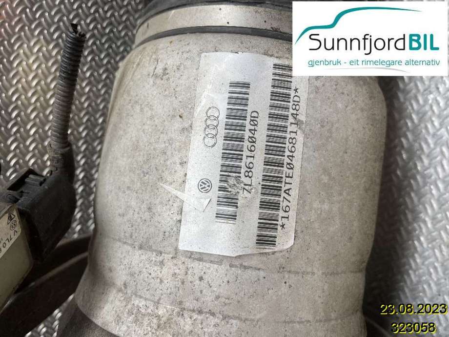 Fjærbein høyre foran til Audi Q7 2006-2010 (Type I, Fase 1)  (AUDI|7L8616040D|7L8616040H|)