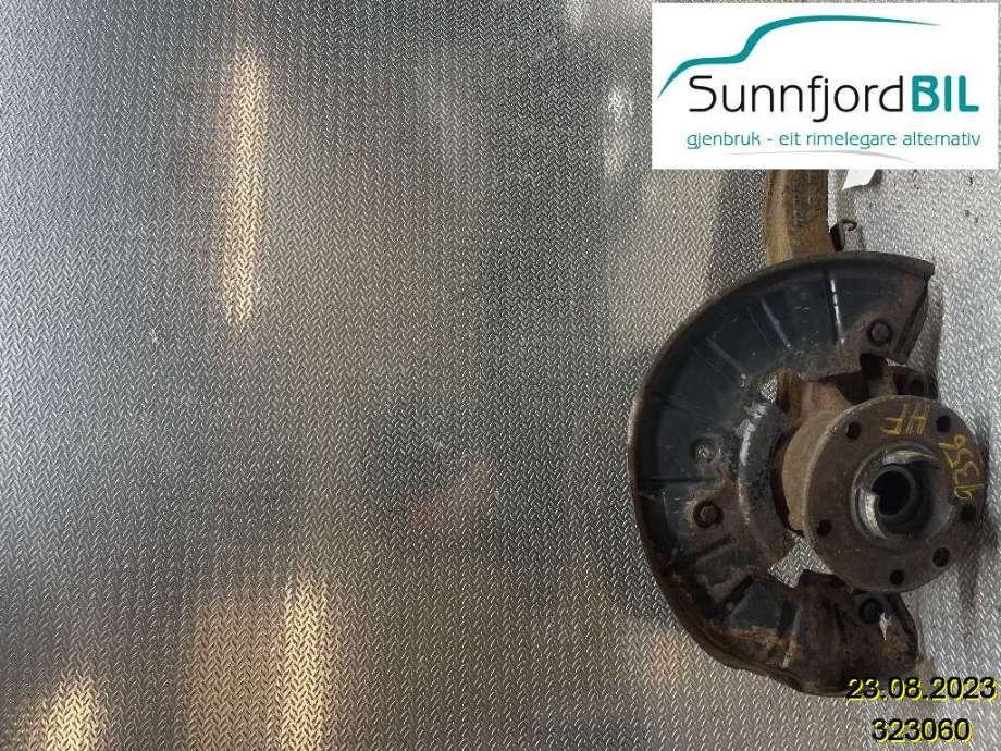 Hjulspindel høyre foran til Audi Q7 2006-2010 (Type I, Fase 1)  (AUDI|7L8407258A|7L8407258C|)