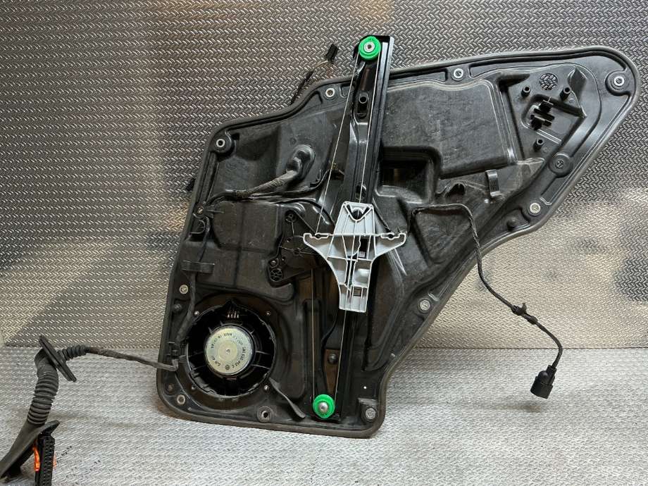 Ruteheis til VW Tiguan, 2011-2016 (Type I, Fase 2)  (VOLKSWAGEN|5N0839461A)