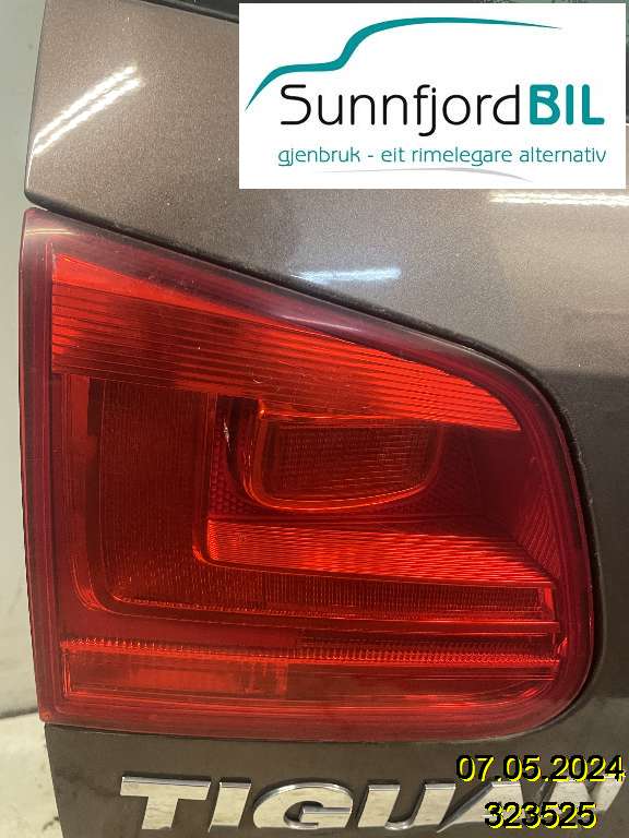Baklykt venstre indre til VW Tiguan 2011-2016 (Type I, Fase 2) (VOLKSWAGEN|5N0945093G|)