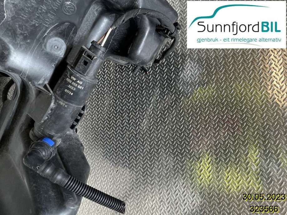 Spylerpumpe til VW Golf VII, 2012-2017 (Fase 1)  (VOLKSWAGEN|6R0955681)