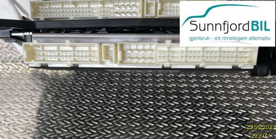 Styreenhet diverse til Mercedes E-Klasse 2016-2023 (W213) (W213) (MERCEDES|A2139001426||A2139003423)