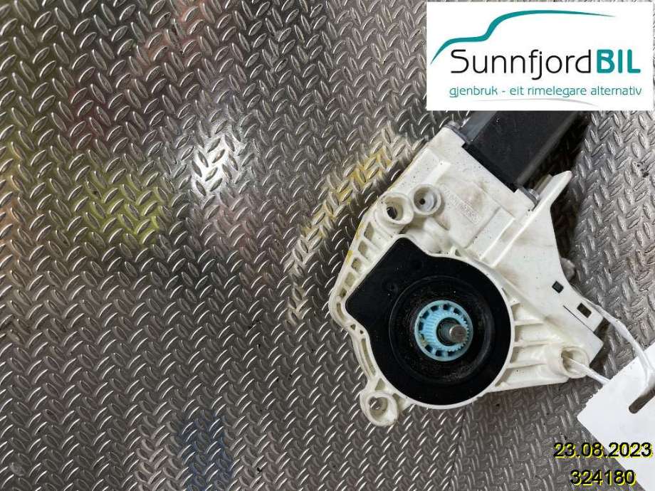 Ruteheis venstre til Audi A5, 2007-2016 (Type I)  (Audi A5 CoupeQuattro 2,0|8T0959801B)
