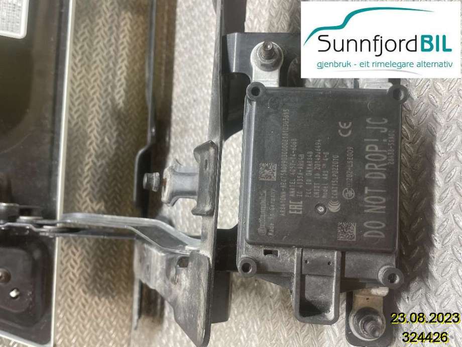 Sensor radar til Nissan Leaf, 2018-->> (Type II)  (NISSAN|284385SA0C)