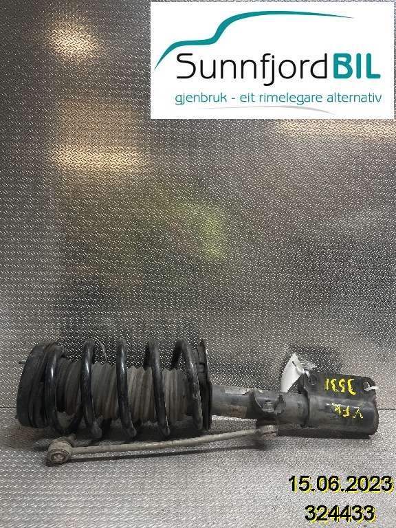 Fjærbein venstre foran til BMW X5 2000-2006 (E53) (E53) (3.0D|31316764601|)