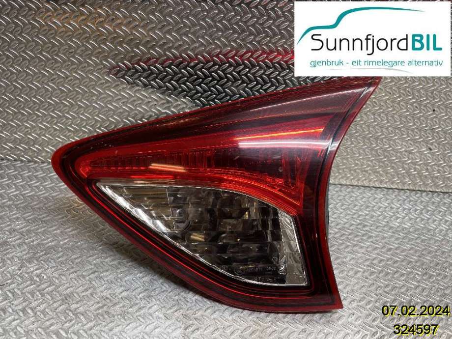 Baklykt høyre indre til Mazda CX-5 2012-2017 (Type I) (MAZDA||KD53513F0)