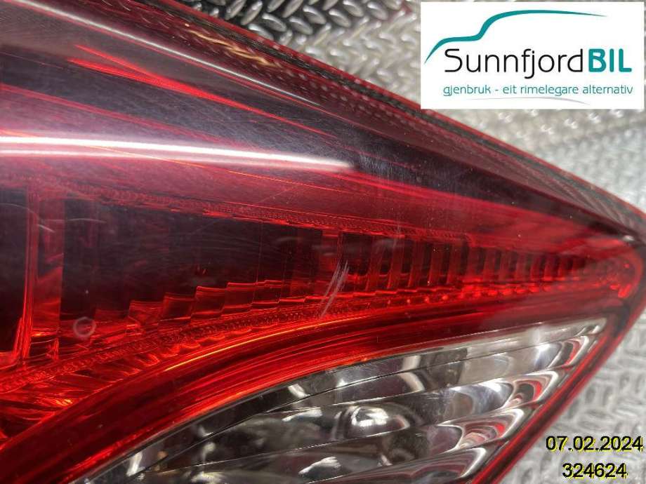 Baklykt venstre indre til Mazda CX-5 2012-2017 (Type I)  (MAZDA||KD53513G0)