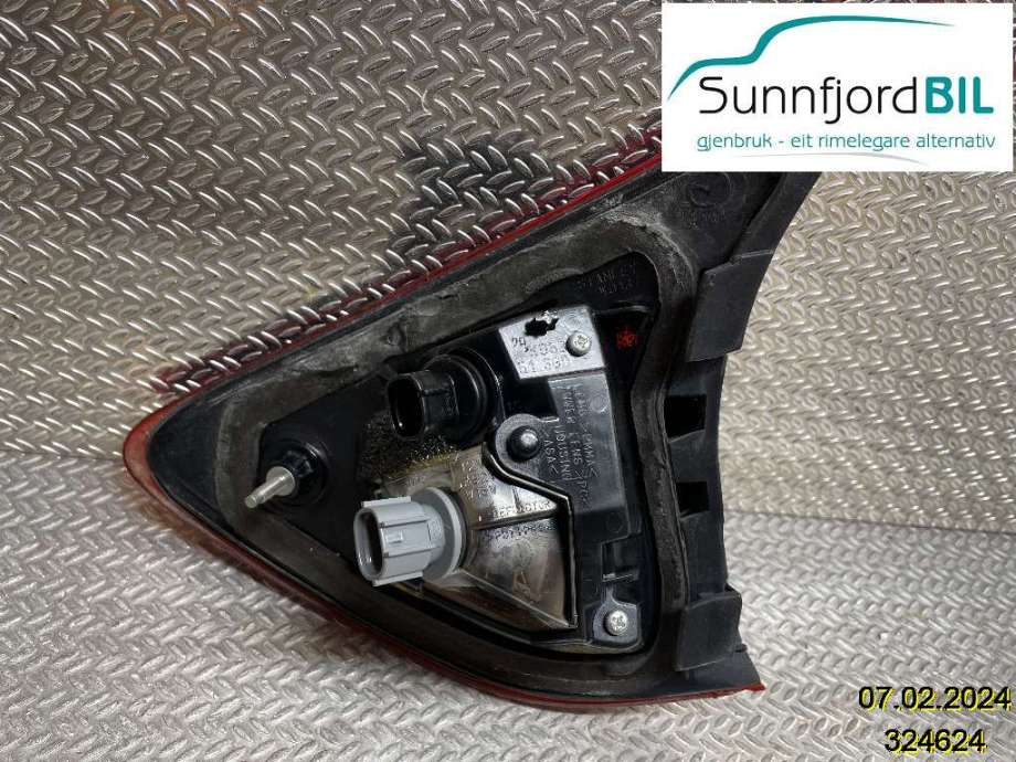 Baklykt venstre indre til Mazda CX-5 2012-2017 (Type I)  (MAZDA||KD53513G0)