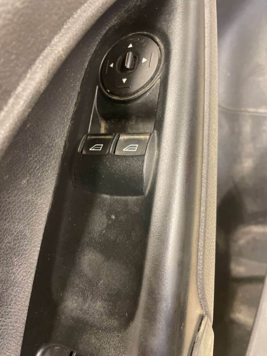 Bryter ruteheis til Ford Transit Connect 2018-->> Type II, Fase 2  (FORD|2120871|DT1T14A132FB|)