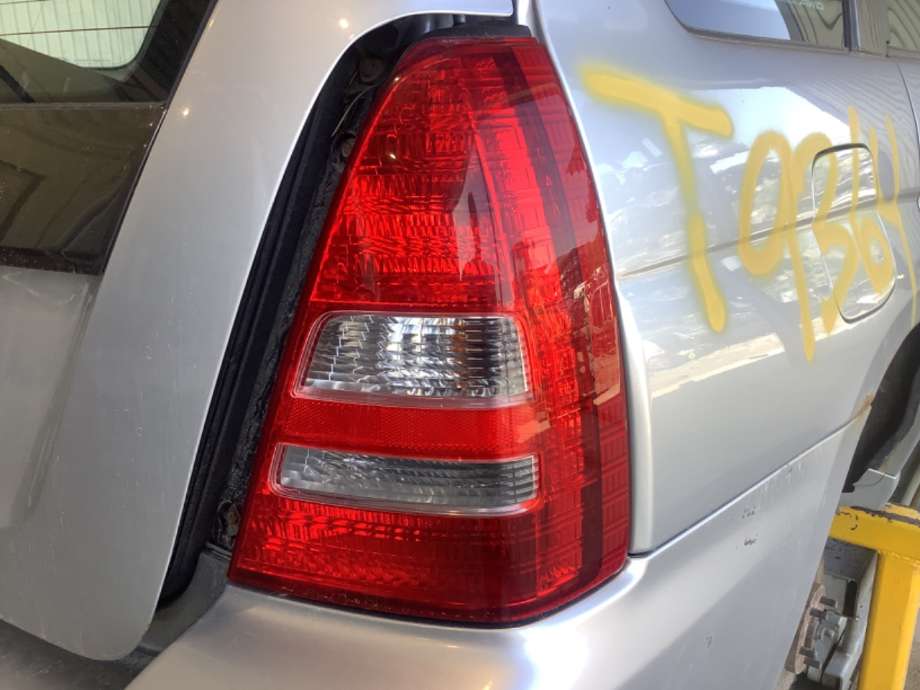 Baklykt høyre til Subaru Forester 2002-2005 (Type II, Fase 1) (SUBARU|84912SA060|)