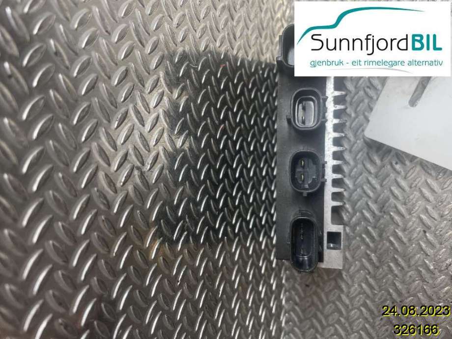 Rele gløde til Toyota Land Cruiser 150 2014-->> (Fase 2)  (TOYOTA|2855130010|1327000010|)