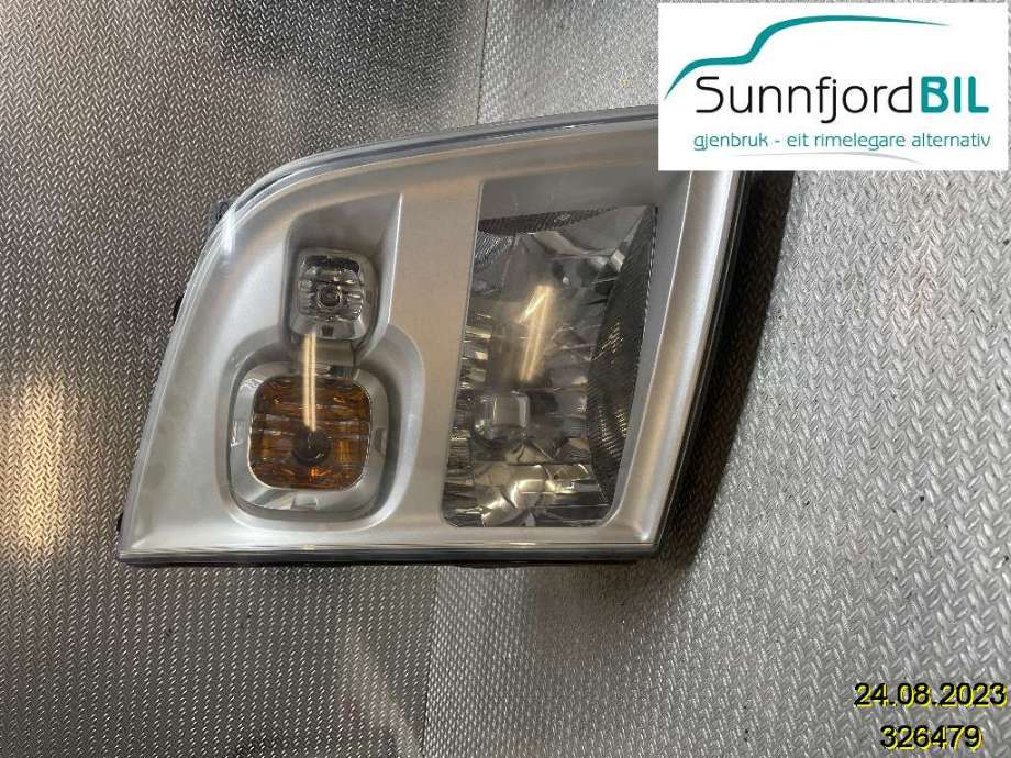 Frontlykt høyre halogen til Ford Transit, 2006-2013  (FORD|1537773)