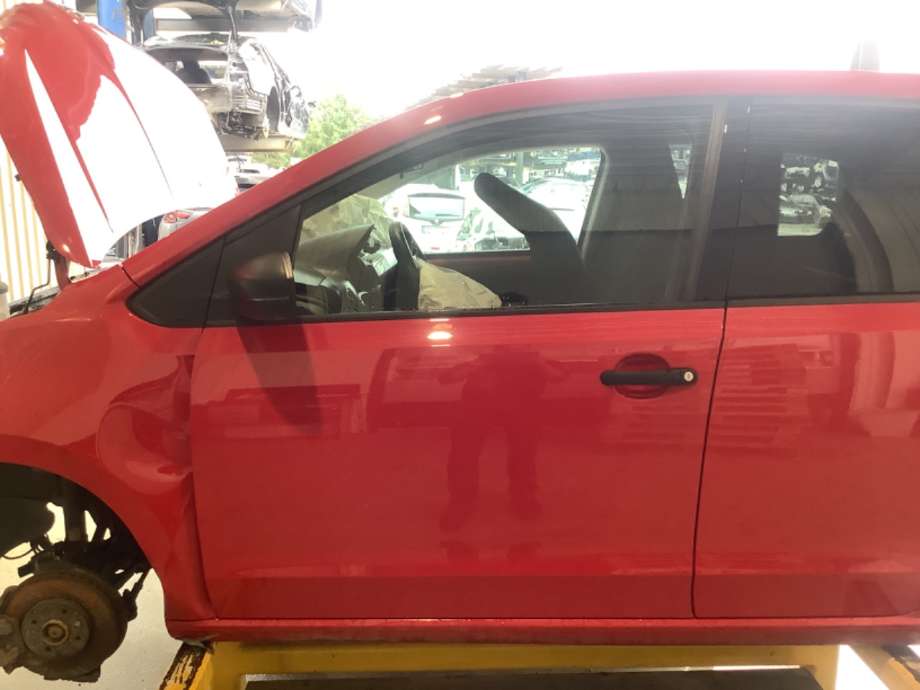 Dør venstre foran til Škoda Citigo-e, 2019-->>  (SKODA|1S4 831 055 A)