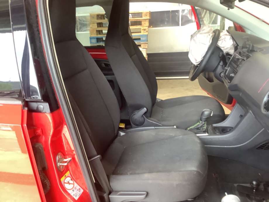 Sete foran høyre til Škoda Citigo-e, 2019-->>  (SKODA|)
