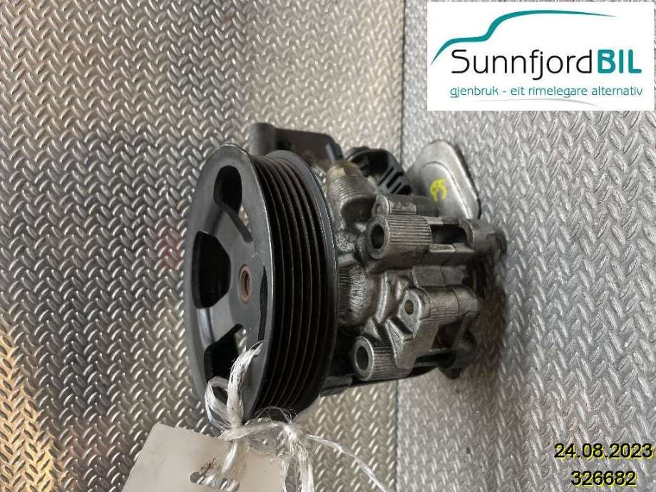 Servo pumpe mekanisk til Toyota Avensis 2000-2003 (Type I, Fase 2) (TOYOTA|4431005060|)
