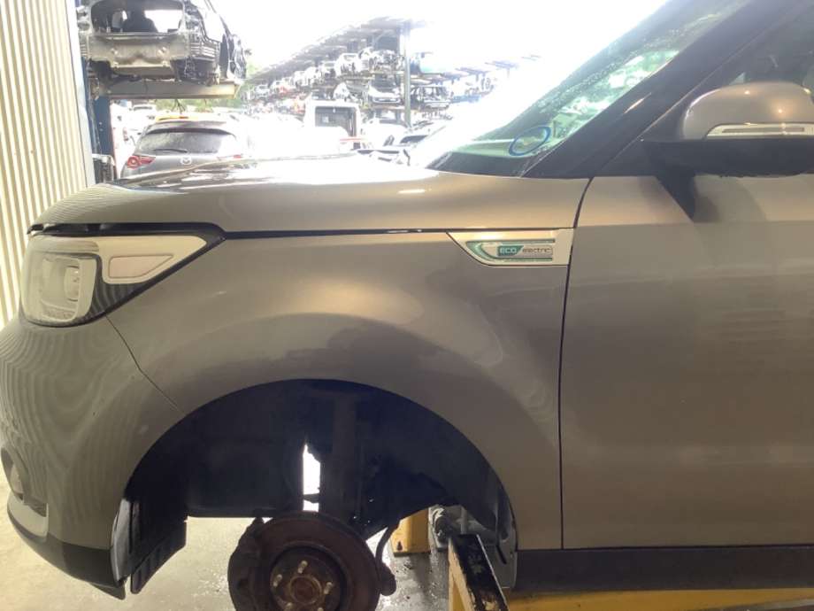 Skjerm venstre foran til Kia Soul, 2014-2019 (Type II)  (KIA|66311B2000)