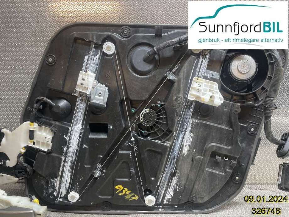 Ruteheis til Kia Soul, 2014-2019 (Type II)  (KIA|83471B2000)