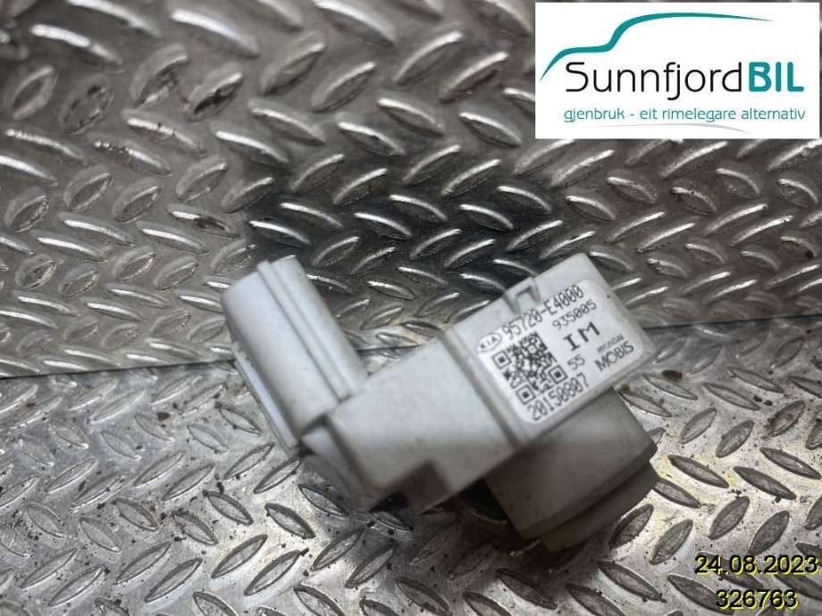Parkeringssensor foran til Kia Soul 2014-2019 (Type II)  (KIA|95720E4000IM||95720E4000)