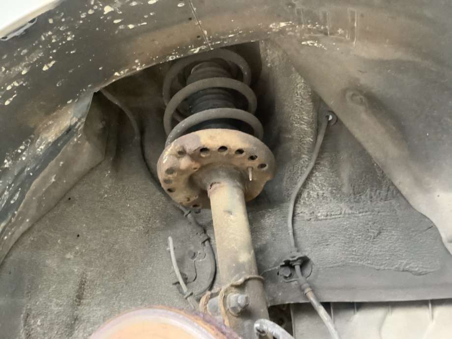 Fjærbein høyre foran til Kia Soul, 2014-2019 (Type II)  (KIA|)