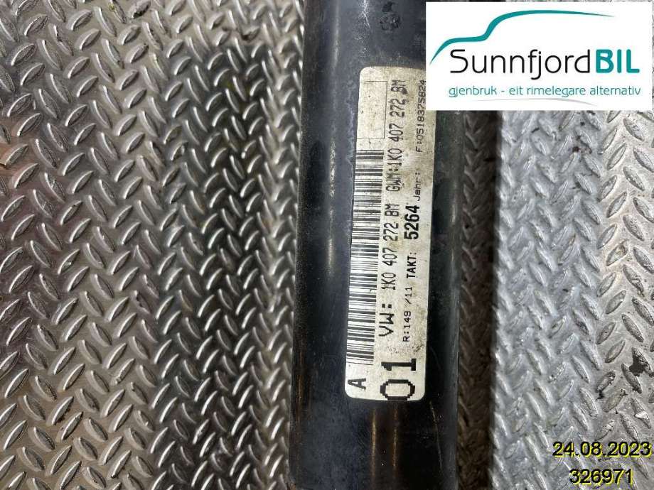 Drivaksel høyre foran til VW Golf V, Combi 2003-2008  (VOLKSWAGEN|5Q0407272EF||1K0407272BM)