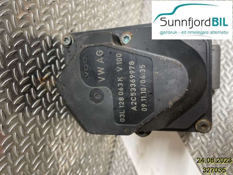 Spjeldhus til VW Passat 2011-2015 (B7) (B7) (VOLKSWAGEN|03L128063T||03L128063K)