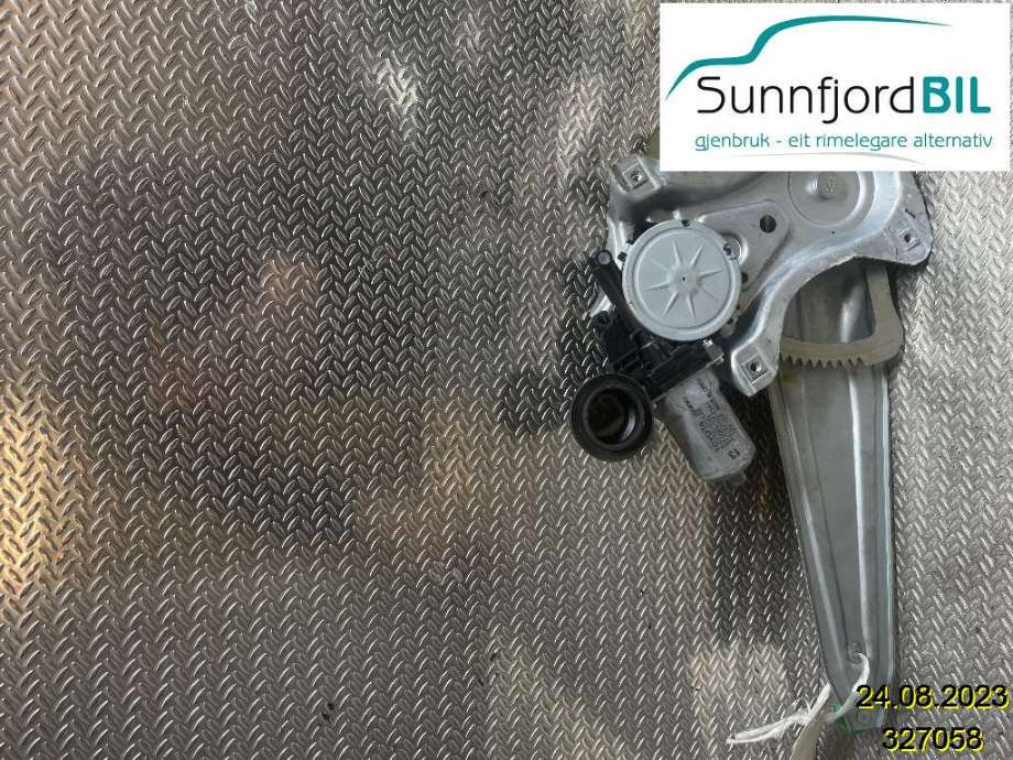 Ruteheis til Toyota Yaris, 2012-2014 (Type III, Fase 1)  (TOYOTA|698300D220)