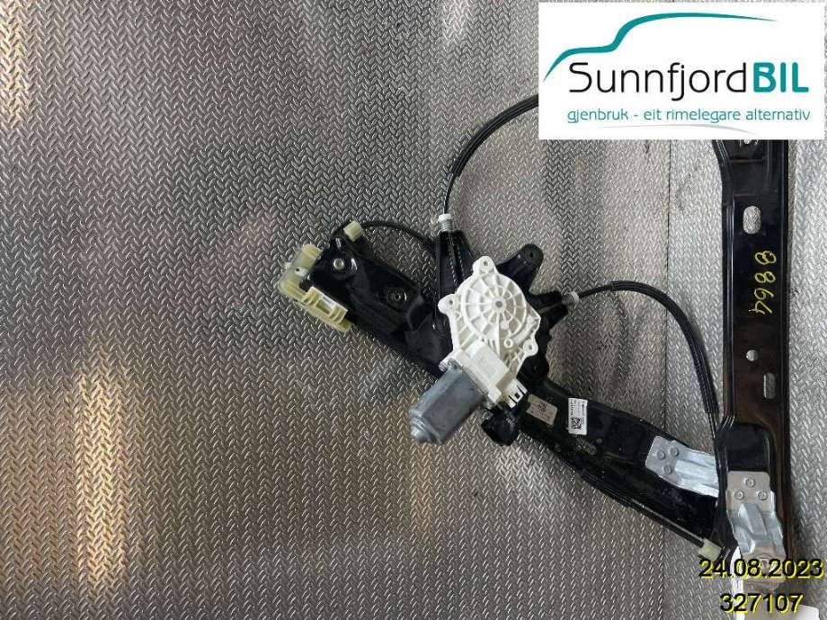 Ruteheis til Ford Focus, 2011-2014 (Type III, Fase 1)  (FORD|BM51A23200BF)