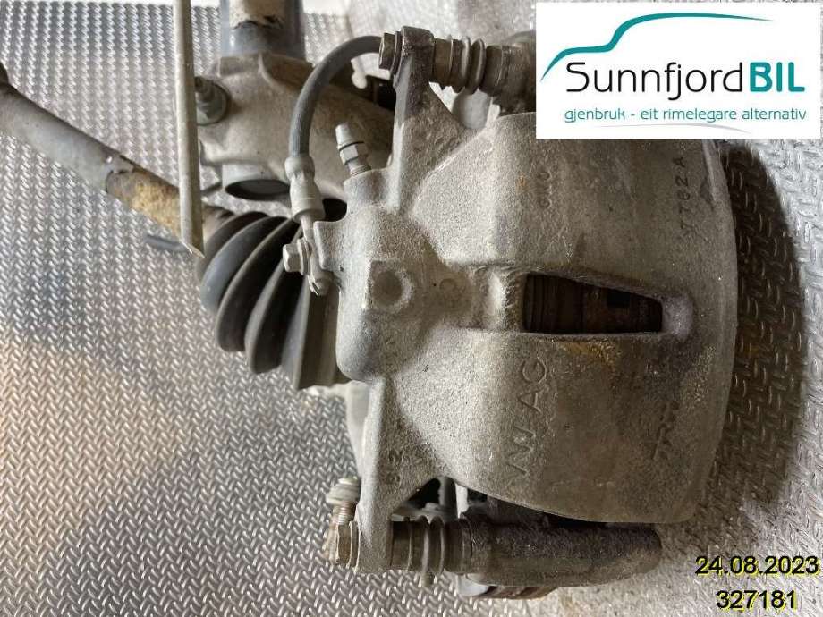 Bremsecaliper venstre foran til VW Passat, 2015-2019 (Fase 1) (B8) (B8) (VOLKSWAGEN|3C0615123)