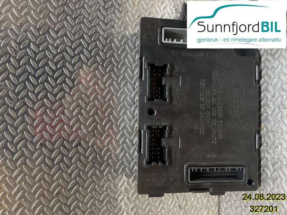 Styreenhet comfort (BCM) til Opel Vivaro B 2014-2019  (OPEL|93459284|95530807|284B10847R)