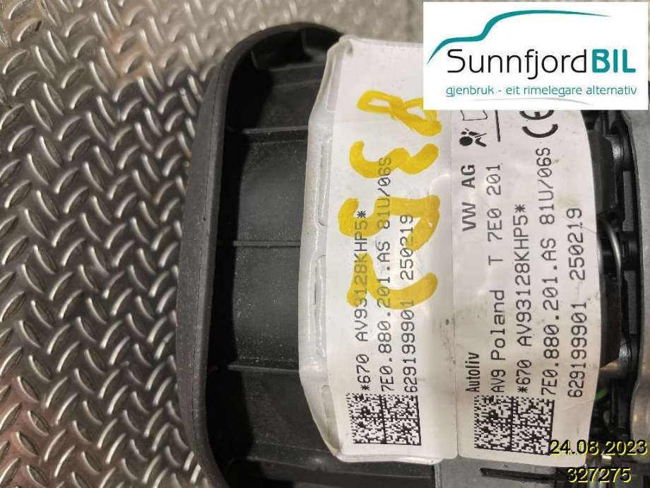 Dørhåndtak utv venstre bak til Volvo V40 2012-2019  (VOLVO|31440082|39832338|)