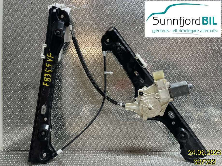 Ruteheis til BMW 3-Serie, 2005-2011 (E90/E91/E92/E93) (E90/E91/E92/E93) (BMW|51337140587)