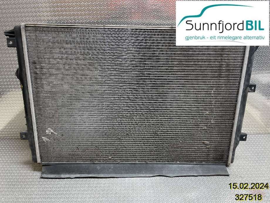 Radiator (manuell gir) til VW Tiguan 2007-2011 (Type I, Fase 1)  (VOLKSWAGEN|5N0 121 253 L|)