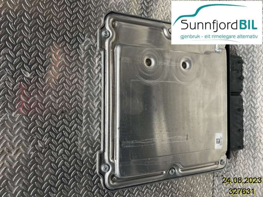 Styreenhet motor til VW Transporter / Caravelle 2009-2015 (Fase 2) (T5) (T5) (VOLKSWAGEN|070906016EC|)