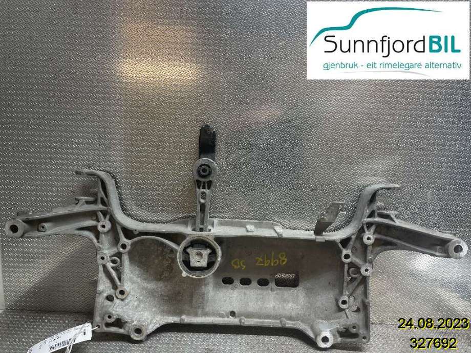 Travers foran hoved til VW Passat, 2005-2010 (B6) (B6) (VOLKSWAGEN|3C0199313Q)