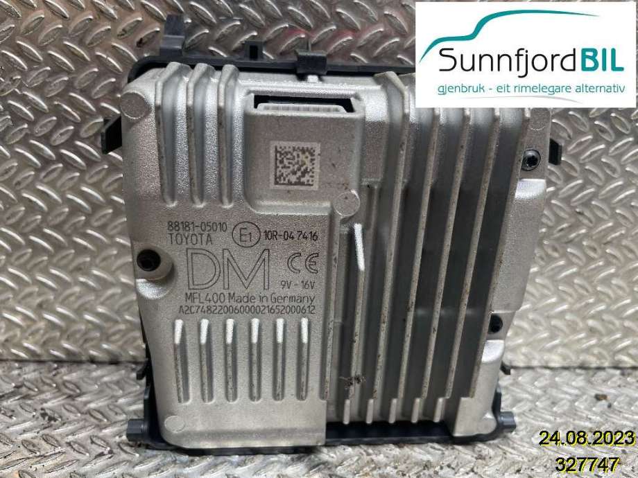 Kamera til Toyota Avensis 2015-2019 (Type III, Fase 2)  (TOYOTA|8818105020||8818105010)