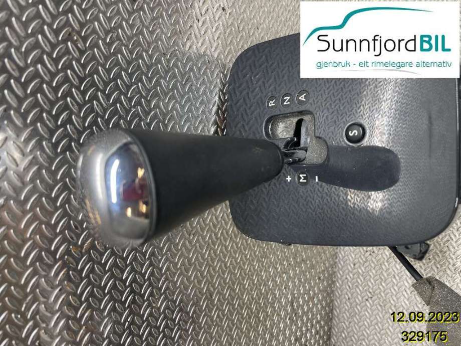 Girstang/girvelger automat til Peugeot 5008 2010-2017 (Type I)  (PEUGEOT|2400JR|2461H5|9687024580)