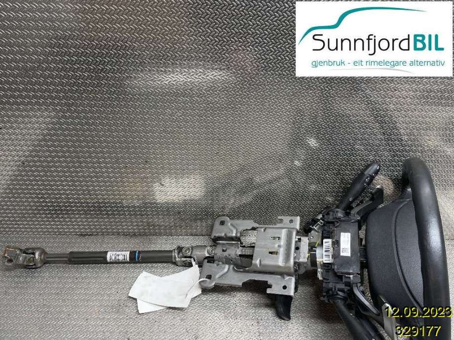 Rattaksel til Peugeot 5008 2010-2017 (Type I) (PEUGEOT|4123HE|)