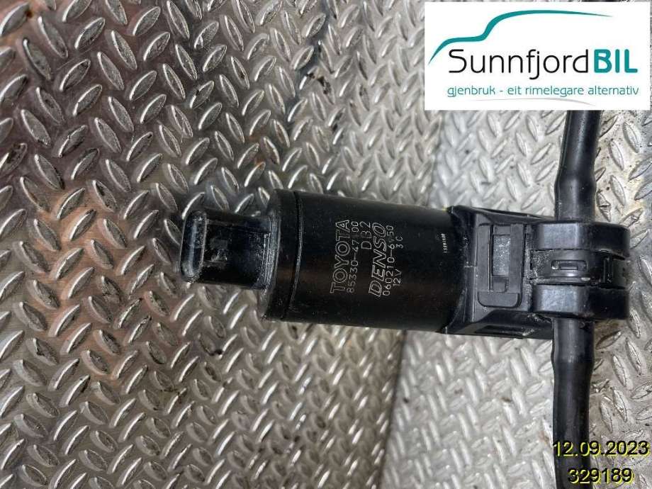 Spylerpumpe foran til Toyota RAV4 2019-->> (Type V)  (TOYOTA|8533047100|0602106950|853304700)