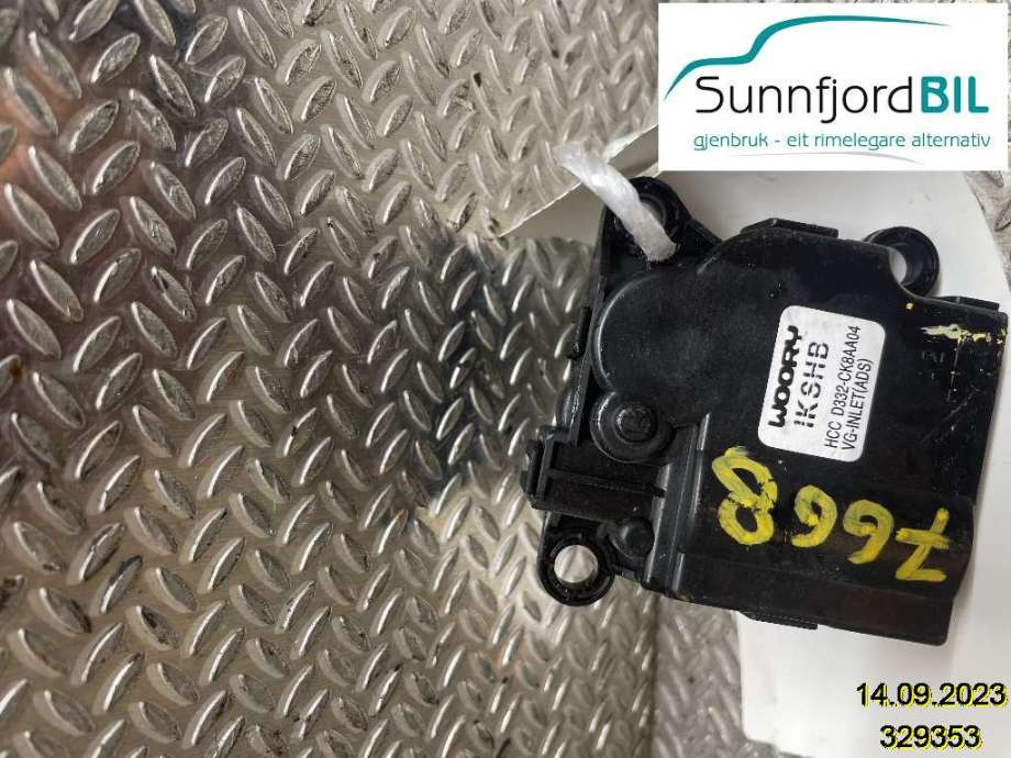 Varmeapparat diverse til Tesla Model S 2013-2016 (Fase 1)  (TESLA|D332CK8AA04|)