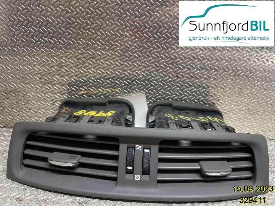Dashbord friskluftdyse til Lexus IS, 2006-2013 (Type II) (XE20) (XE20) (LEXUS|5567053050E0)