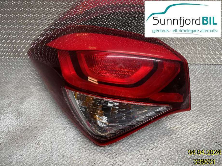Baklykt venstre til Hyundai i20 2015-2020 (Type II)  (HYUNDAI||92401C8000)