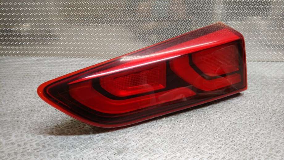 Baklykt høyre indre til Hyundai i20 2015-2020 (Type II)  (HYUNDAI|92404C 8000|92406)