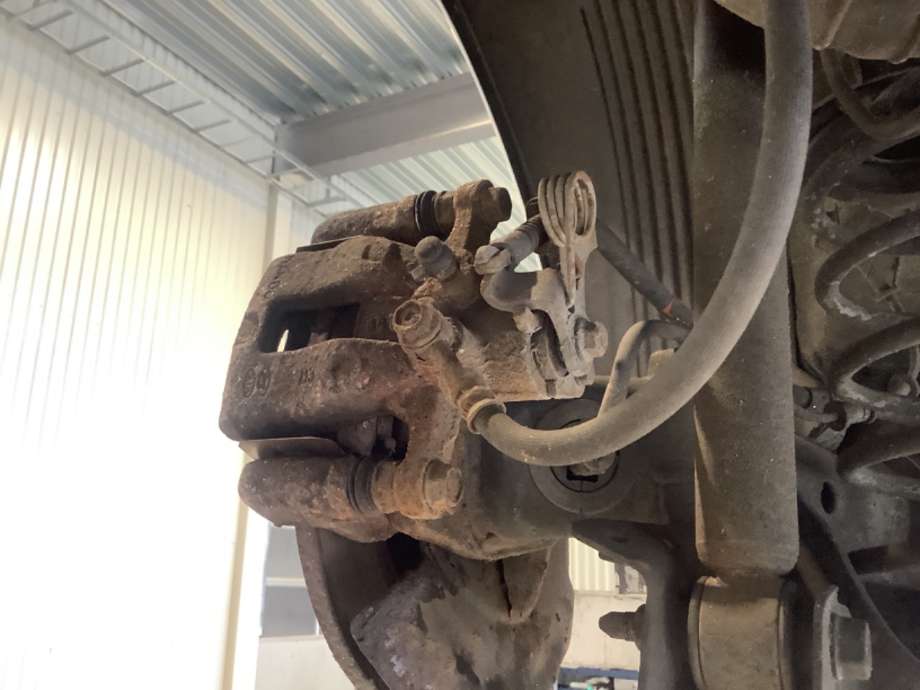 Bremsecaliper venstre bak til Hyundai i20, 2015-2020 (Type II)  (HYUNDAI|)
