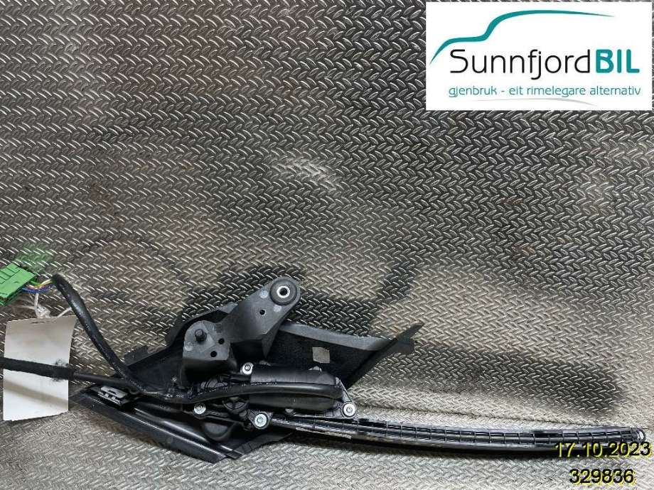 Motorrom diverse til Mercedes E-Klasse, 2016-2023 (W213) (W213) (MERCEDES|A2138152900)