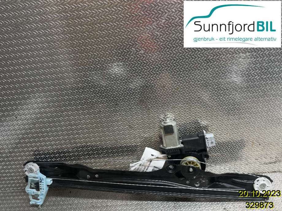 Ruteheis høyre til Opel Combo C 2002-2011  (OPEL|95526592|95509364|)