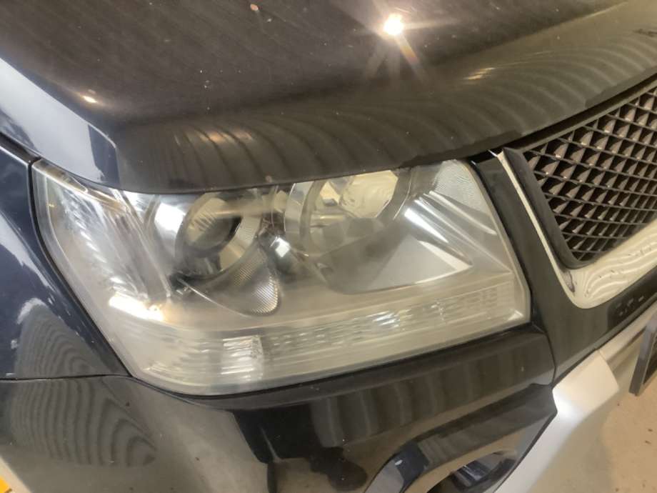 Frontlykt høyre halogen til Suzuki Grand Vitara, 2005-2015 (Type III)  (SUZUKI|3512065J11)