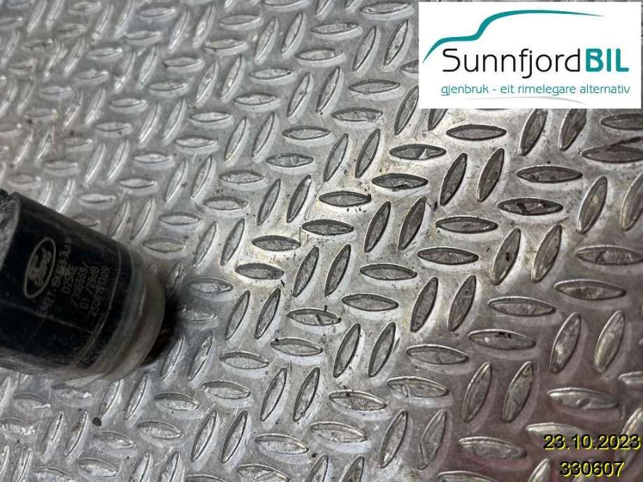 Parkeringssensor bak til Ford Mondeo 2014-2019 (Type V, Fase 1)  (FORD|F1CT15K859AA5FM6|1899680|EM2T15K859AAW)